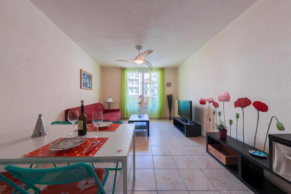 Blue Lagon Five Stars Holiday House Νίκαια Εξωτερικό φωτογραφία