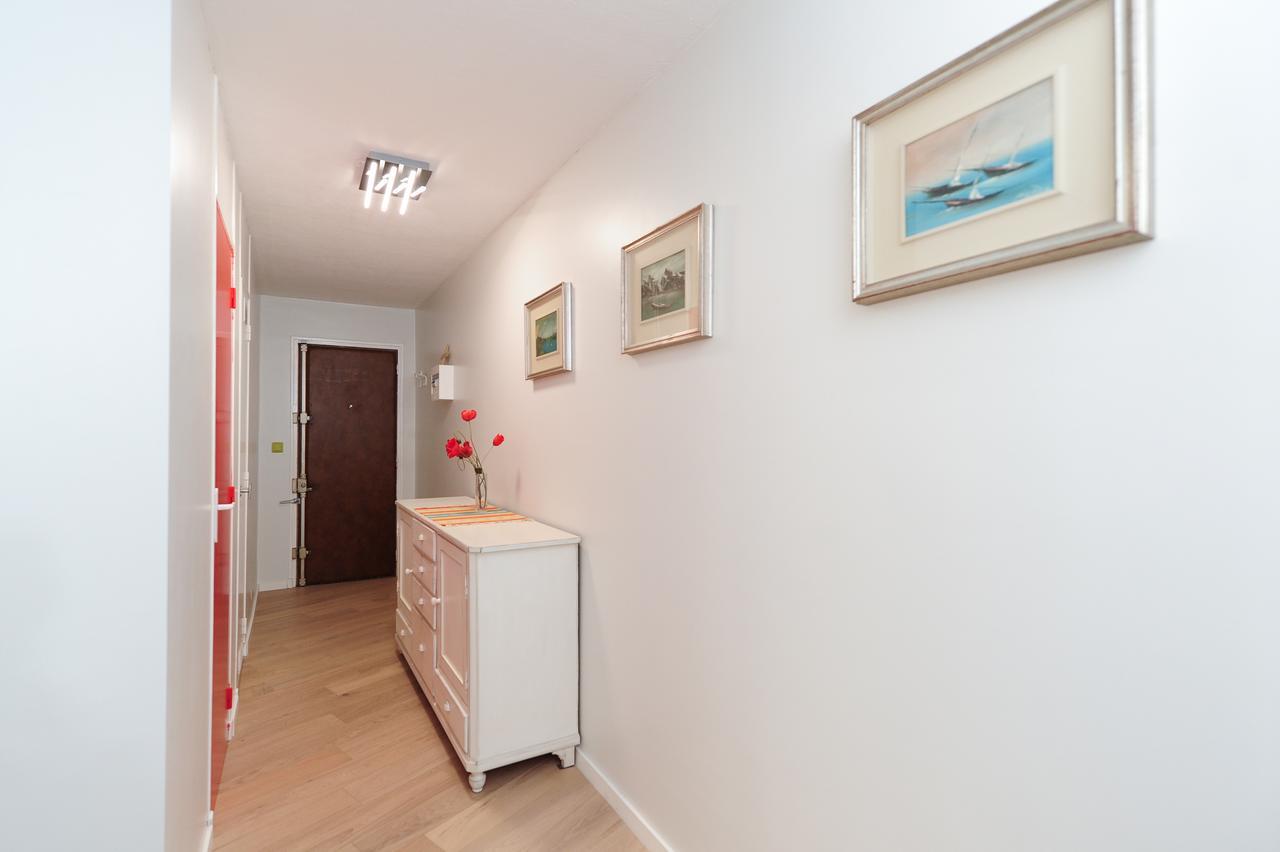 Blue Lagon Five Stars Holiday House Νίκαια Εξωτερικό φωτογραφία