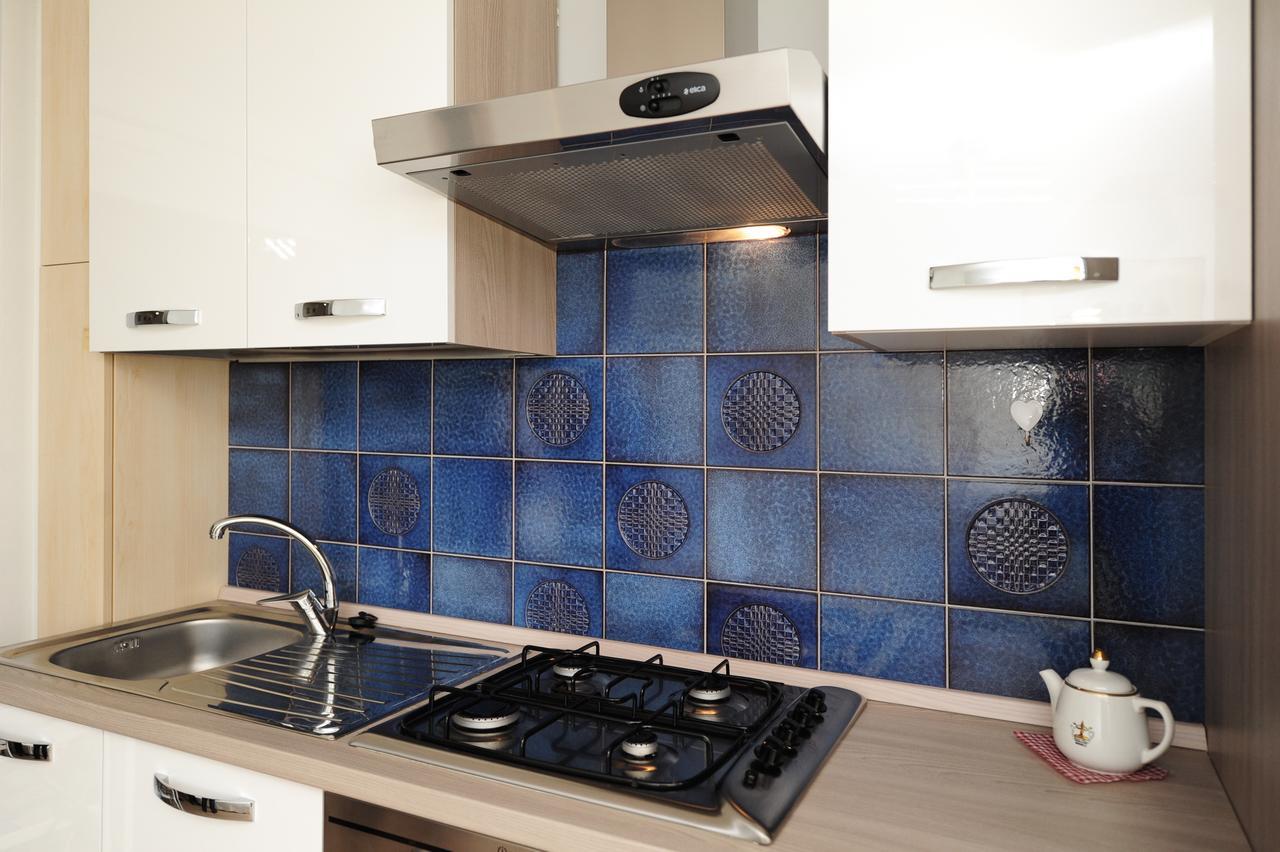 Blue Lagon Five Stars Holiday House Νίκαια Εξωτερικό φωτογραφία